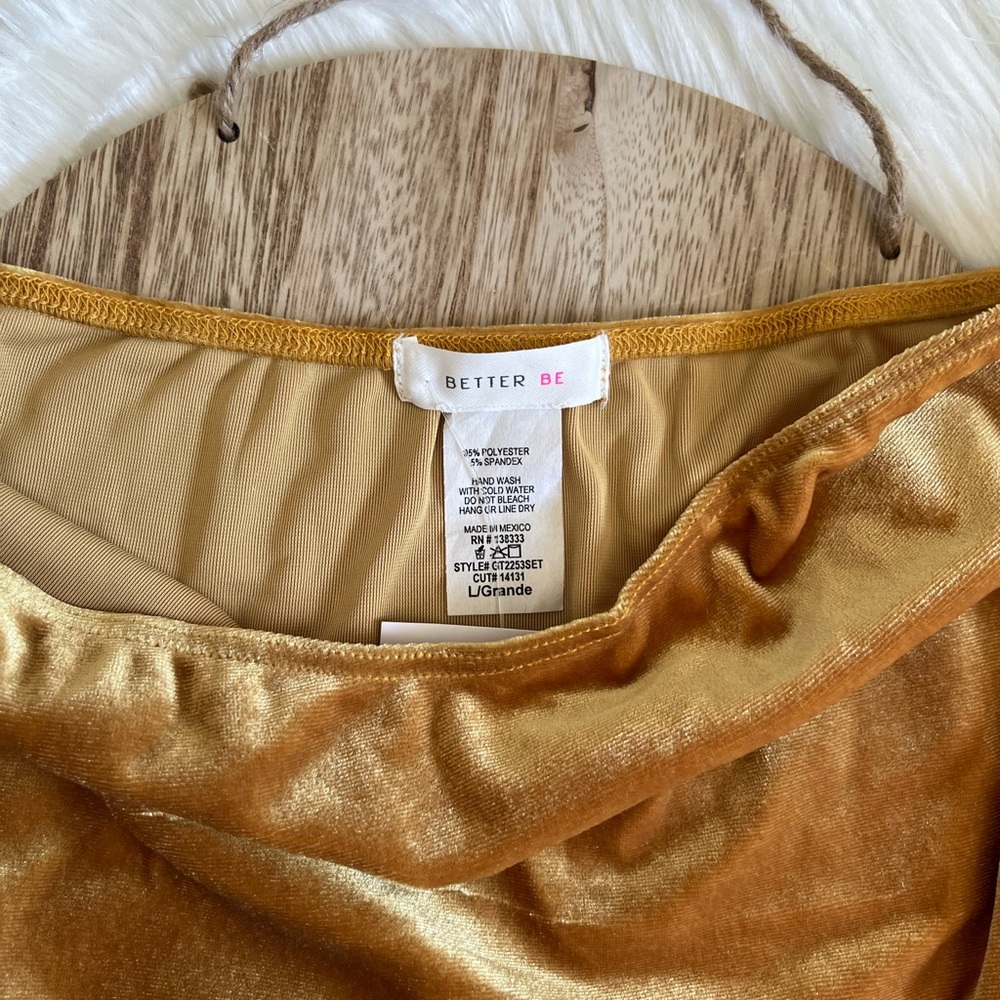 NWT Better Be Women’s Velvet Off The Shoulder 2 Piece Bathing Suit SZ L🌊💛 - Picture 8 of 11